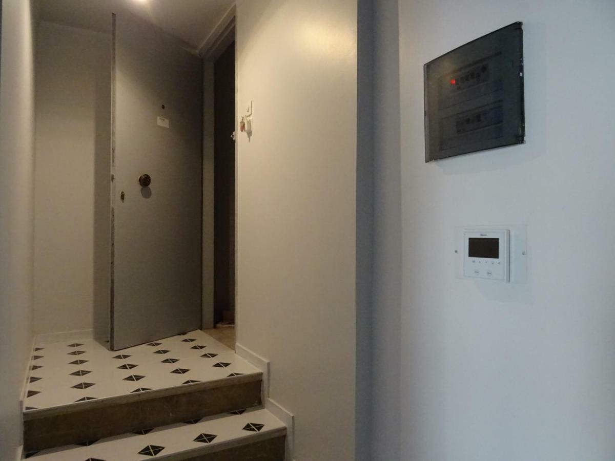 Apartamento Zeus Perfect Location Atenas Exterior foto